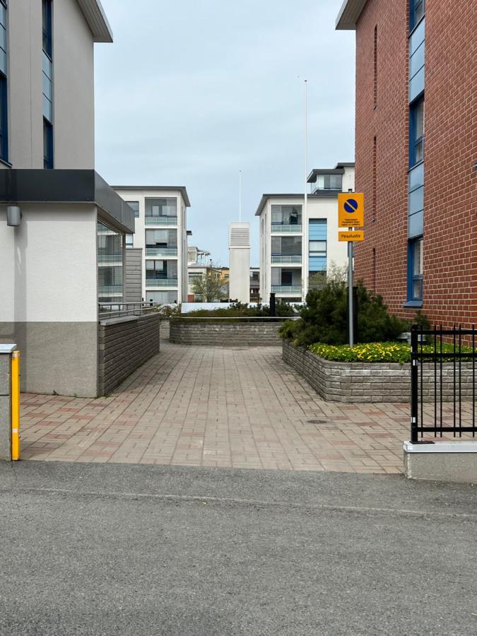 Cozy Centre Apartament كوبيو المظهر الخارجي الصورة